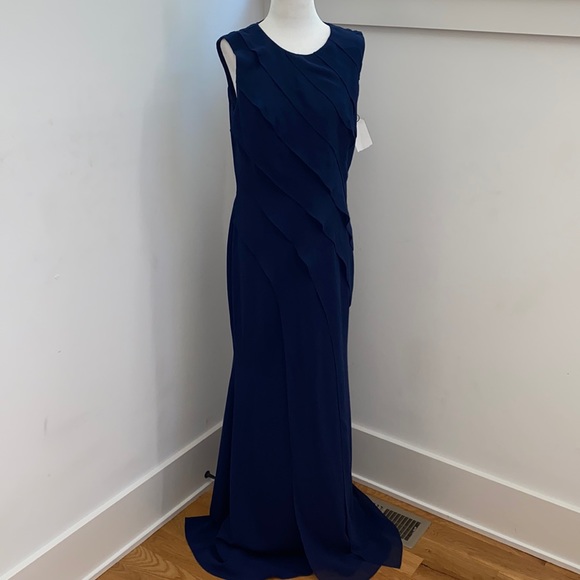 NWOT Carmen Marc Valvo Asymmetrical Chiffon Gown - Picture 5 of 14